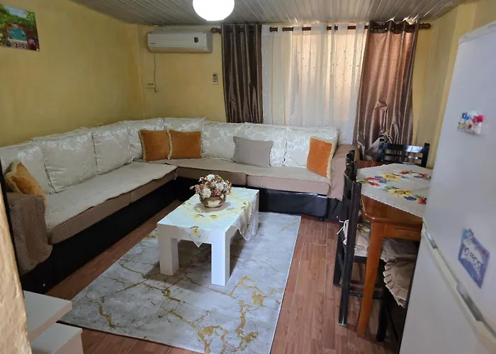 Prázdninový dům People House Tirana